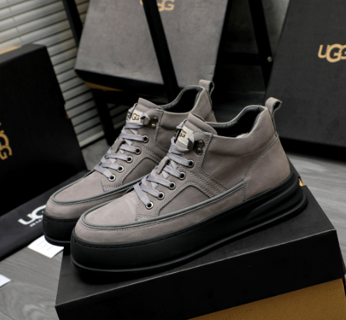 UGG Lowmel Platform Sneaker — Grey