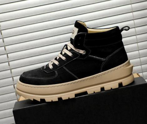 UGG Highland Hi Sneaker — Black