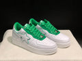BAPE Bapesta Low in White / Kelly Green