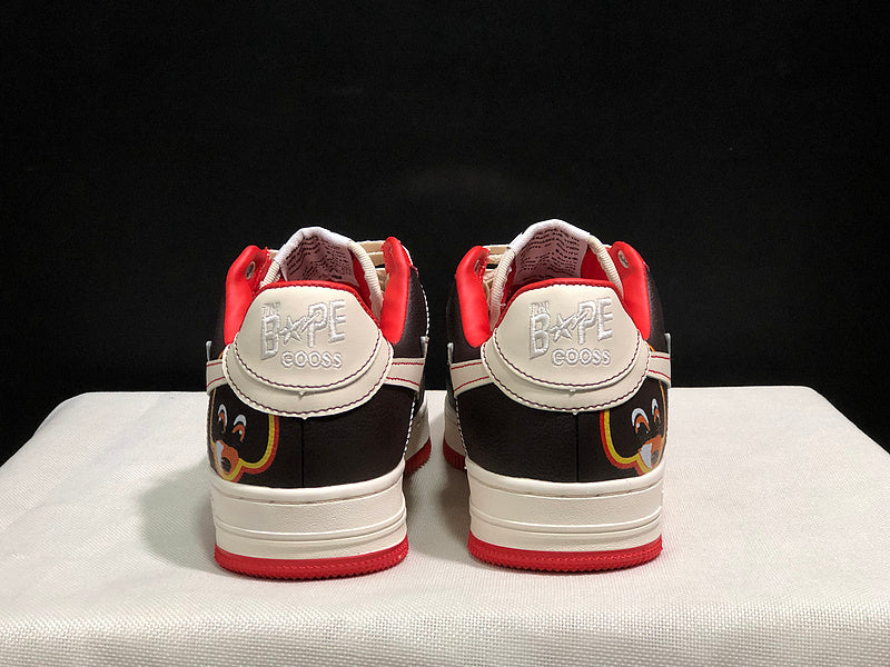 BAPE Bapesta Low — Cream / Black / Red