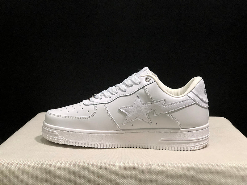 BAPE Bapesta Low —White
